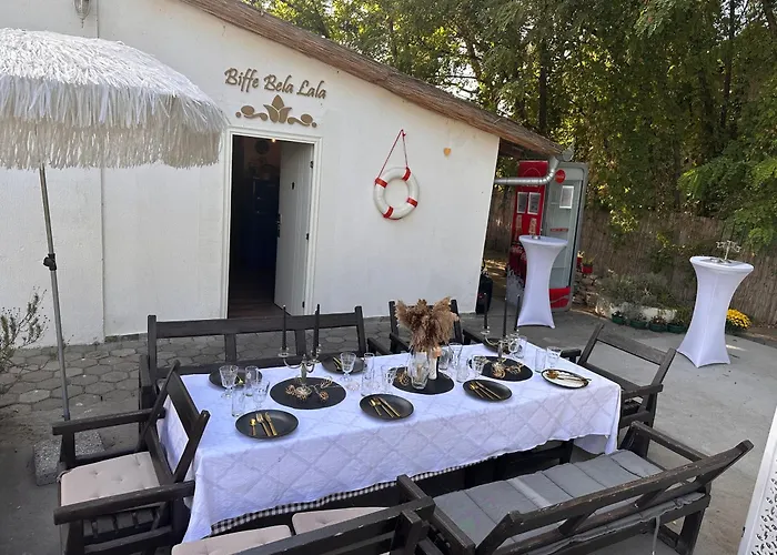 Case de vacanță Kuca Sa Bazenom *